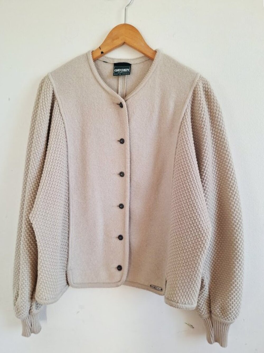 GEIGER Austria Cream Knit Sweater Button Detail Wool Look Size? Vintage
